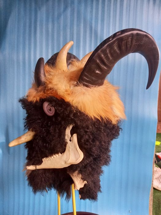 Mască pentru urători Anul nou