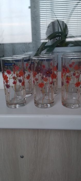 Продаются стаканы новые