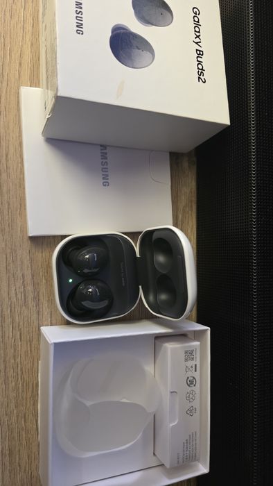 Слушалки Samsung Buds2