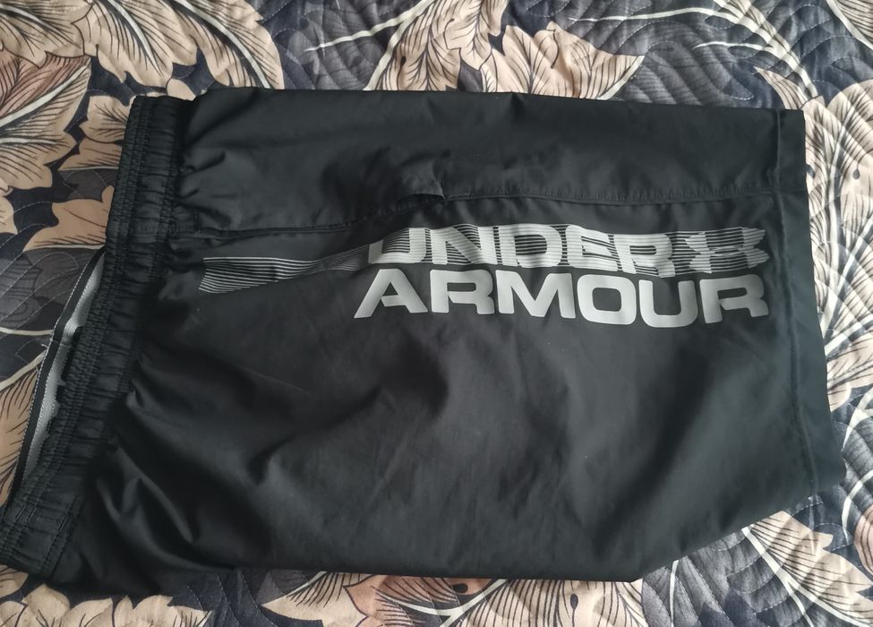 Under Armour къси панталони