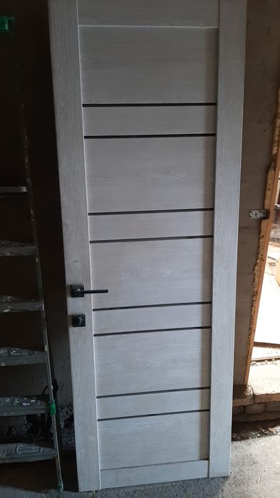 Продам дверь межкомнатные