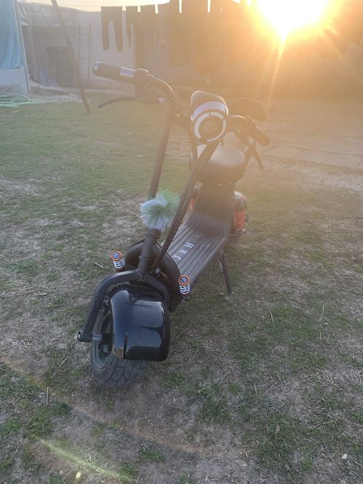 Vand scuter electric 2000