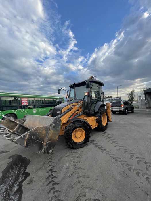 Трактор 3в1 спецтехника эксковатор погрузчик