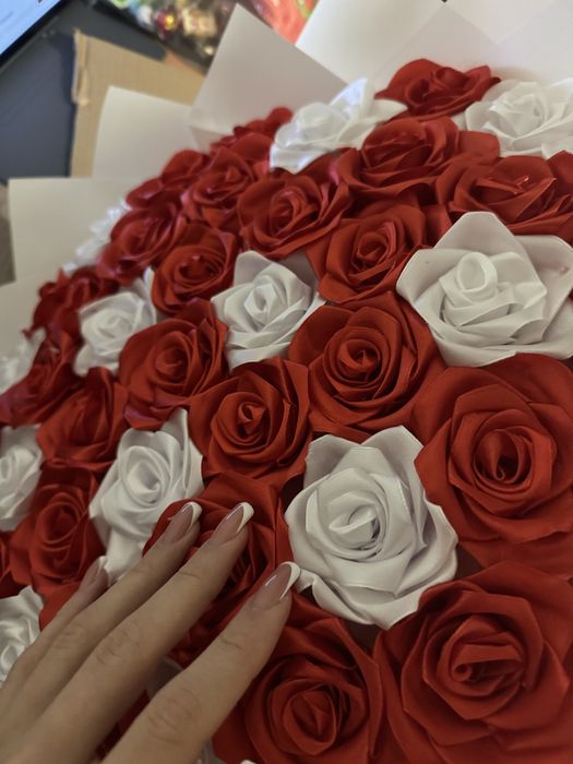 Цветы и боксы подарочные