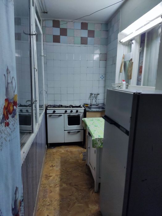 Сдам в аренду Чиланзар 16кв.  1в2х комнатную квартиру Метро Чиланзар