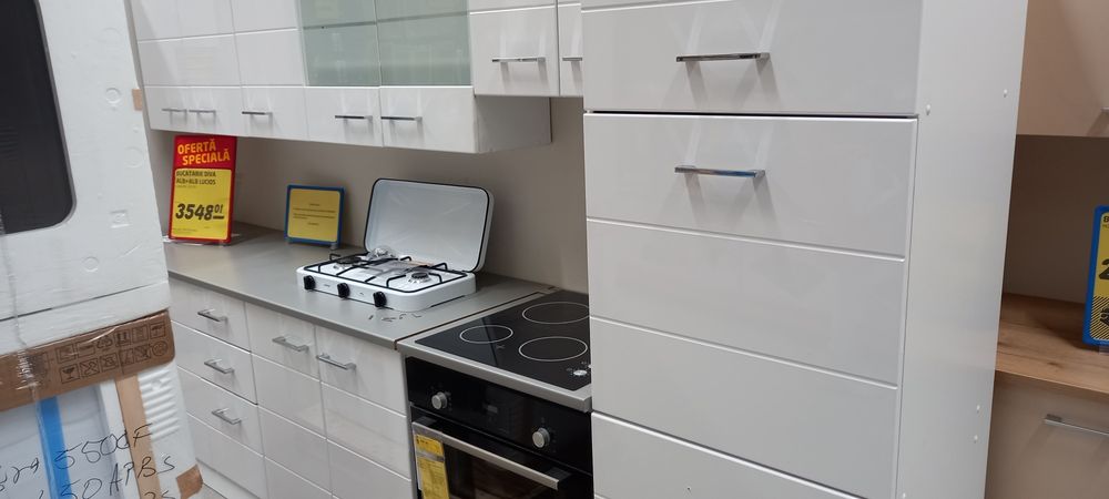 Mobilă de bucătărie, nouă