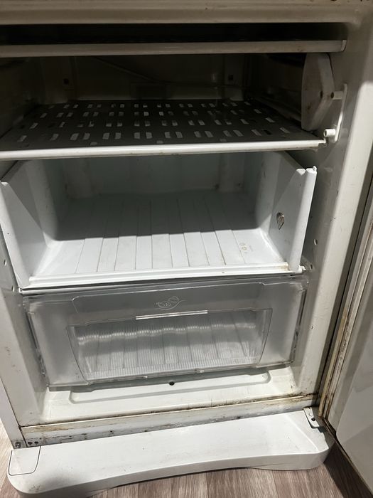 Продается холодтльник от компании indesit
