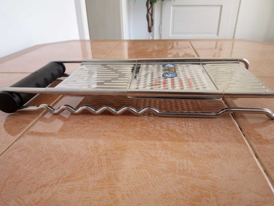 Răzătoare multifuncțională 4-în-1 inox Silvercrest – NOUĂ