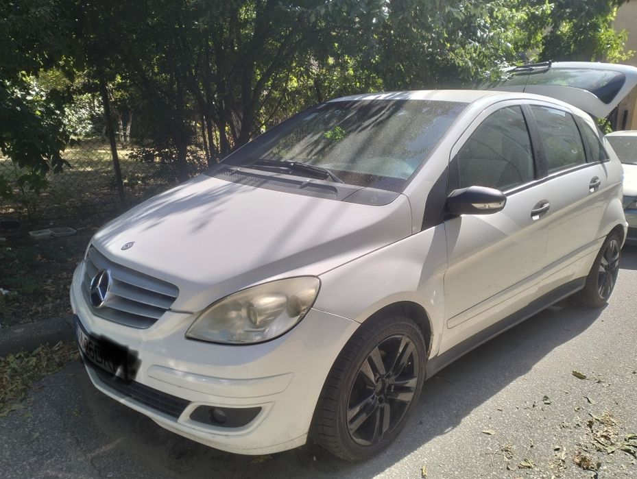 MERCEDES-BENZ B-Class