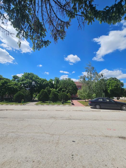 Продава се Къща в с. Тотлебен, Област Плевен - 980 кв.м за 19 €/кв.м - Снимка #2