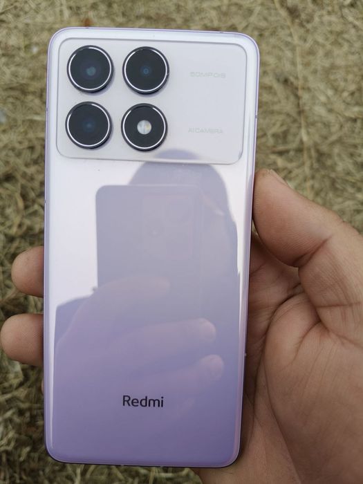 Redmi k70 12/256gb