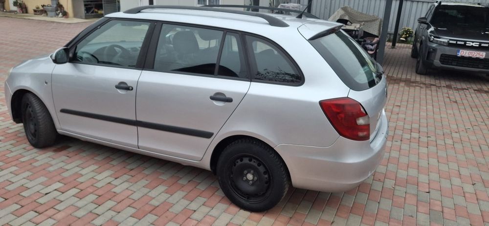 SKODA Fabia 2010