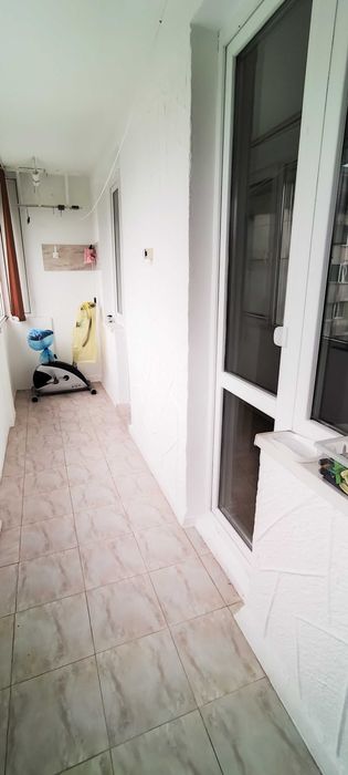 Persoana fizica, vand apartament doua camere Piatra Neamt