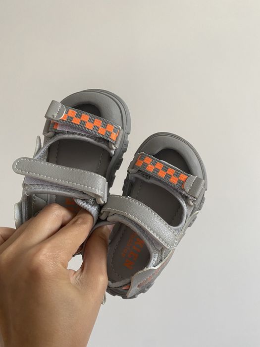 Сандалии на лето для мальчика