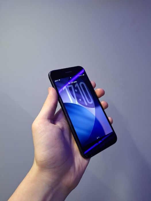 iPhone SE, 64 gb Айфон СЕ 2020года