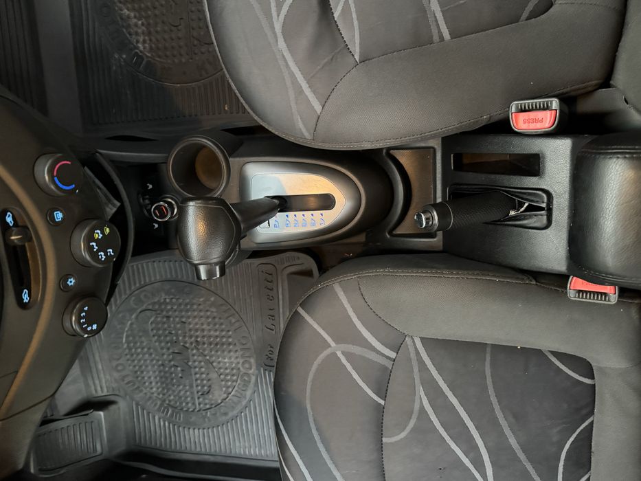 Продается Chevrolet Spark 2015 года, в хорошом состоянии