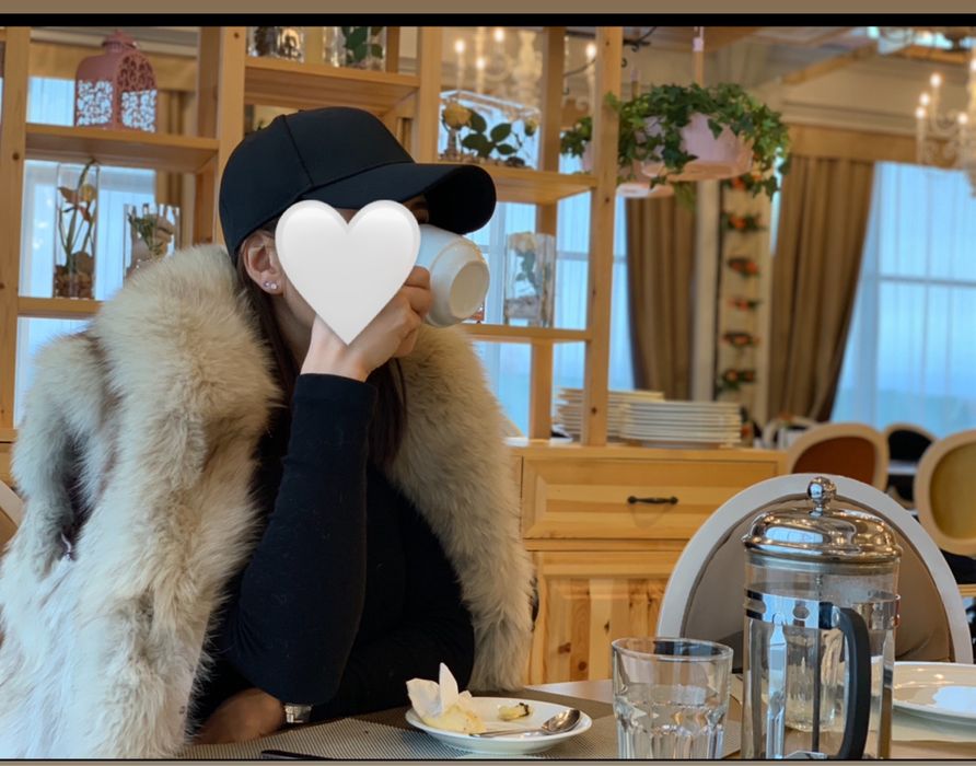 Натуралка жилетка