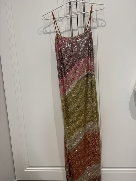 Чисто нова рокля с етикет