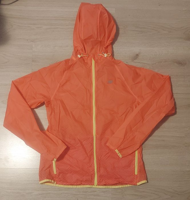 New balance ветровка за тичане M дамско