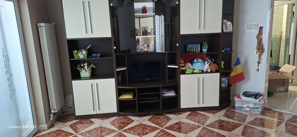Apartamente de vanzare