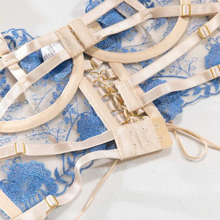 Lenjerie sexy corset bleu 4 piese noua marimea M cupa B