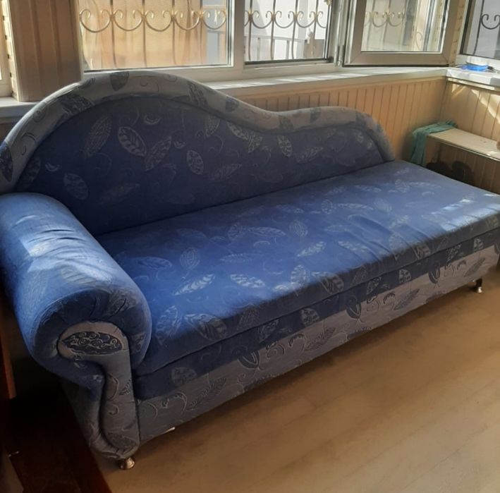 Тахта в отличном состоянии. Самовывоз
