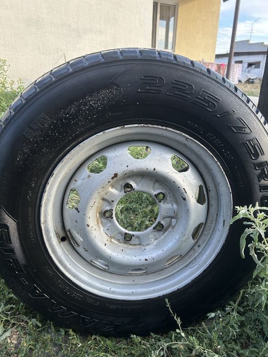 Продам диск с резиной