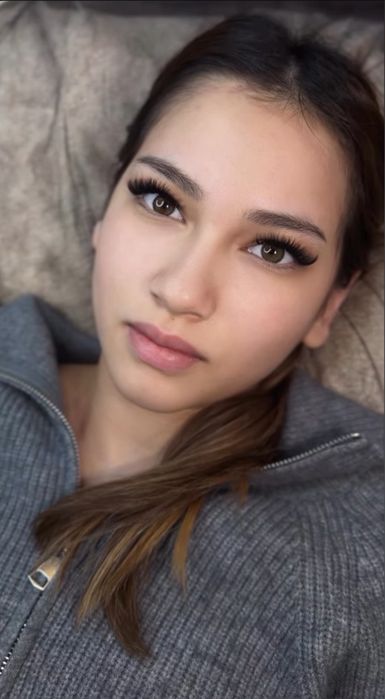 Наращивание ресниц по 4990тг