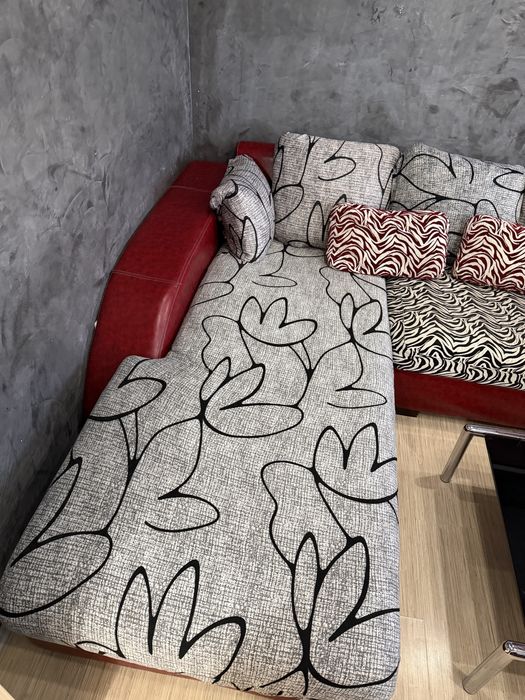 Диван/Холна гарнитура/ маса