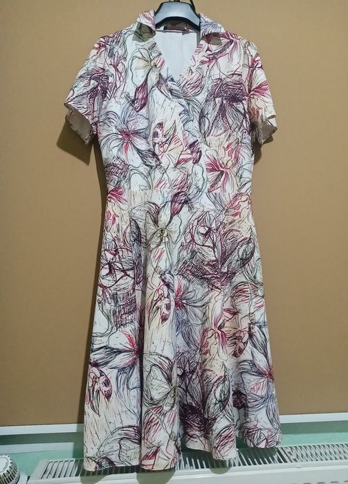 Rochie A&D fashion 46,  îngustă in talie 88cm, fustă cloș, poliester