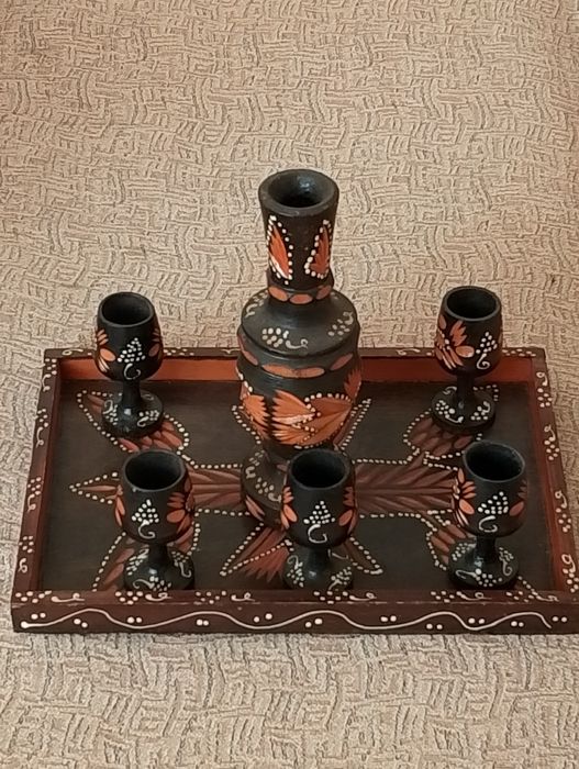 Сервиз от дърво /