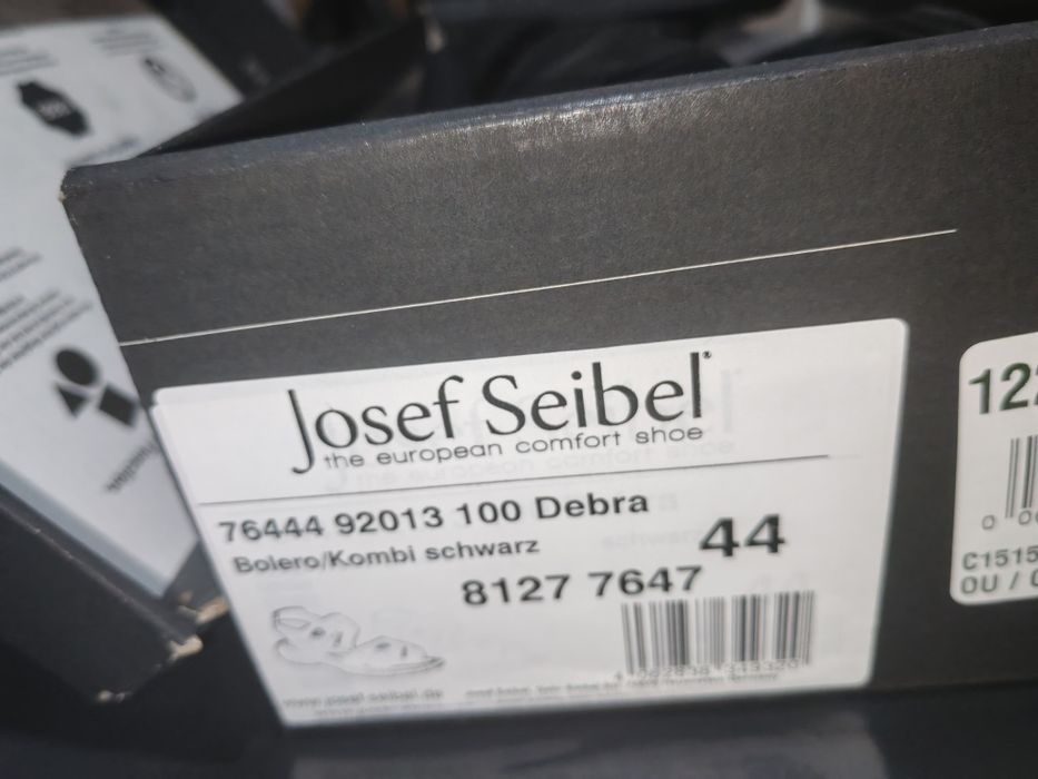 Предлагам мъжки /унисекс/ сандали от естествена кожа Josef Seibel №43
