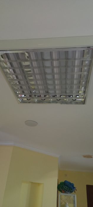 Продаётся Растровый светильник