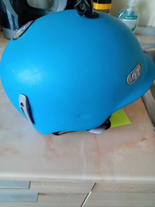 Детска каска за ски