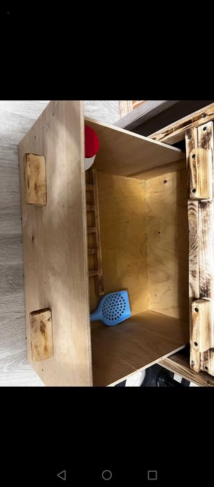 Деревянная клетка