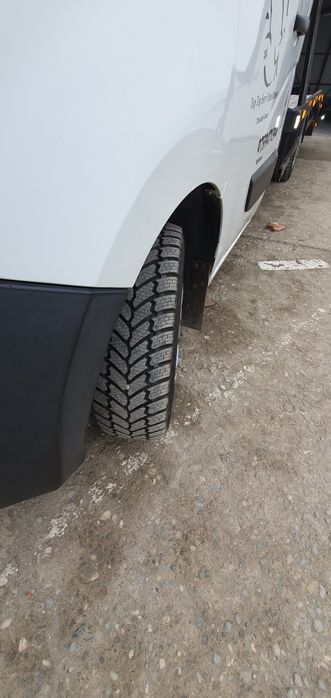 Autoplatformă Opel Movano
