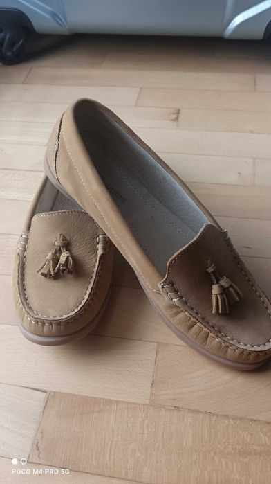 Разпродажба ба обувки