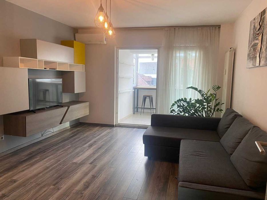 Proprietar inchiriez apartament 2 camere lux in Dorobanti