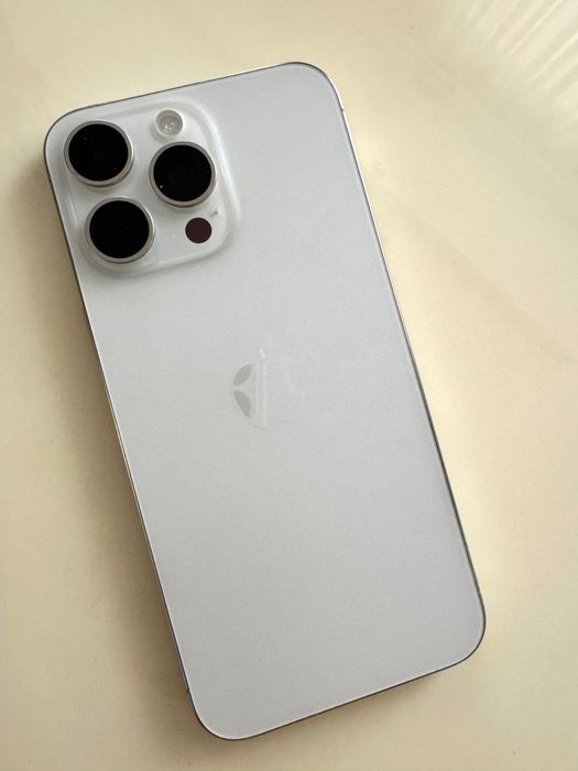 iPhone 15 Pro Max серебро, 256, 86%