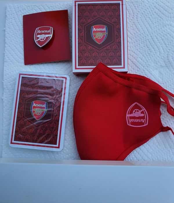 Комплект на Arsenal.