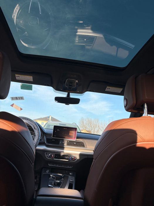 Audi Q5, progressive 45, anul 2019