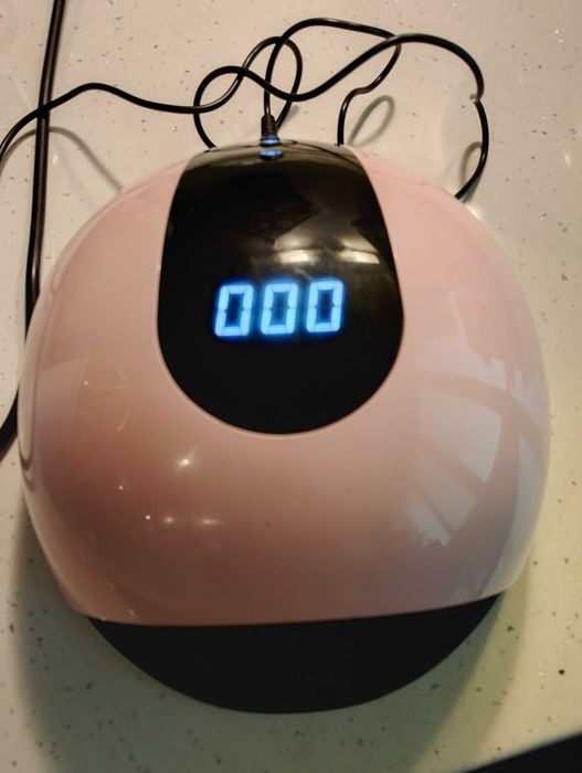 Комплект за гел лак и печка