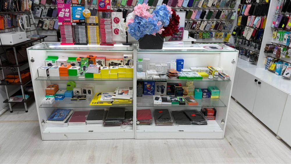 Продам эконом-панели и витрины