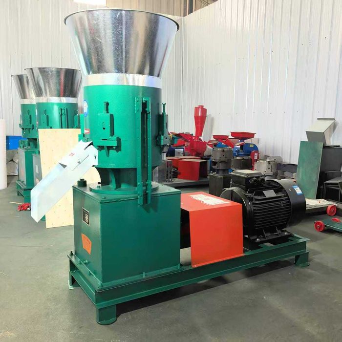 В продаже Грануляторы для Комбикорма Гарантией на год С доп Запчастями