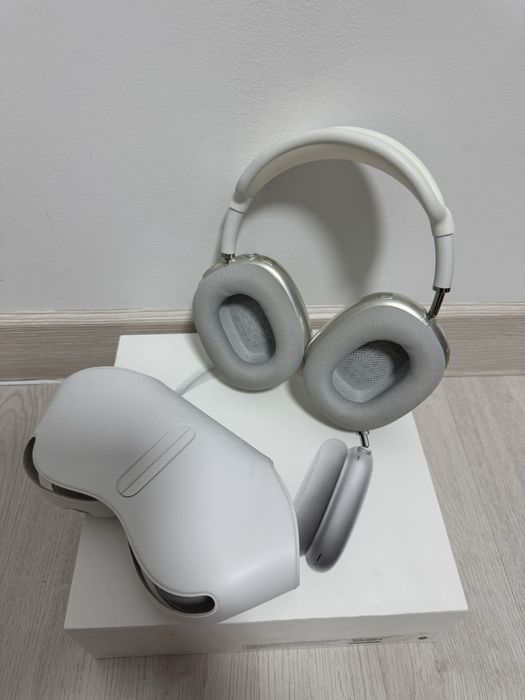 Airpods max silver