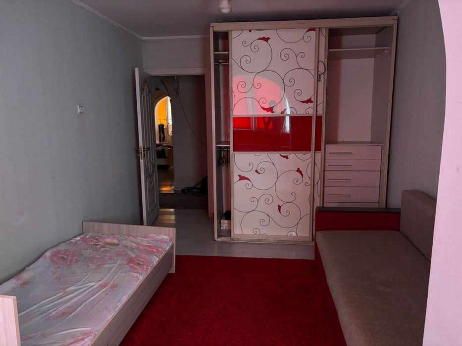 Беру парня на подселение