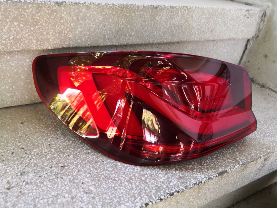 Стоп BMW 1 F40 ляв/Стоп БМВ 1 Ф40/Стоп BMW F40 Оригинален