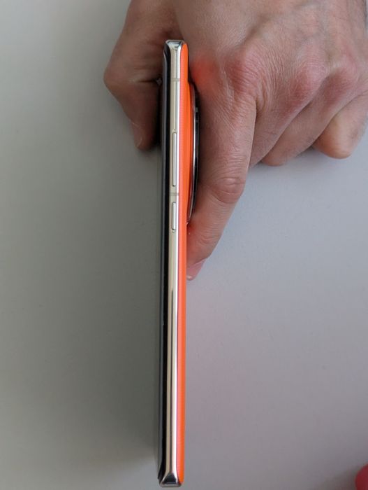 Vivo X100 Pro 16 GB RAM / 512 GB ROM (отличен)