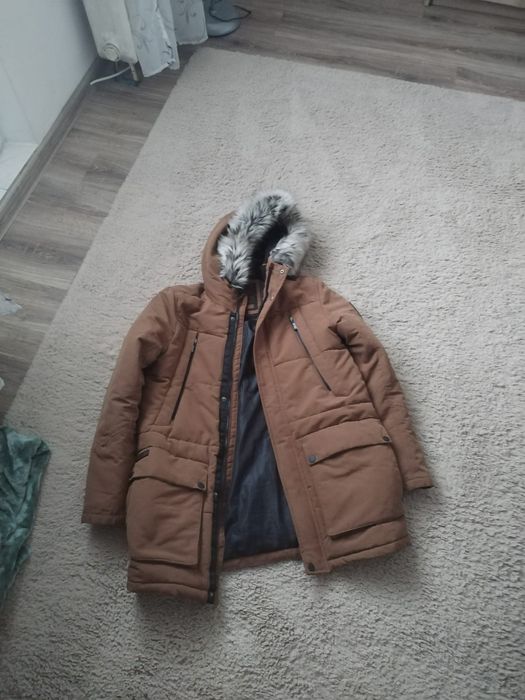 Vând 2 geci barbatesti de iarnă