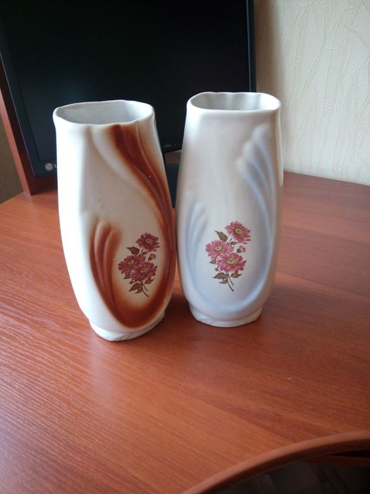 Торг.Продам вазы для цветов по 500